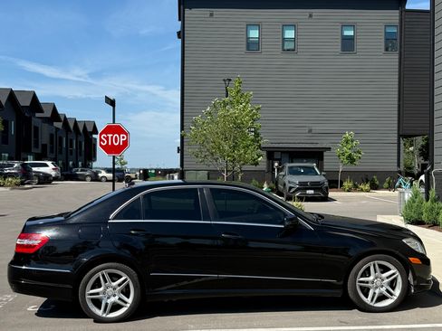 Used 2013 Mercedes-Benz E 350 Sedan image 5