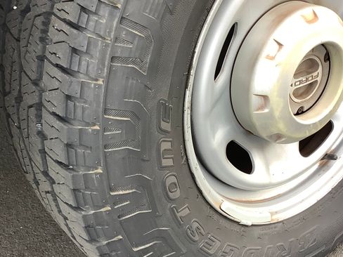 Used 2015 Ford F250 XL w/ Power Equipment Group image 13