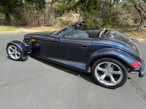 Used 2001 Chrysler Prowler image 21