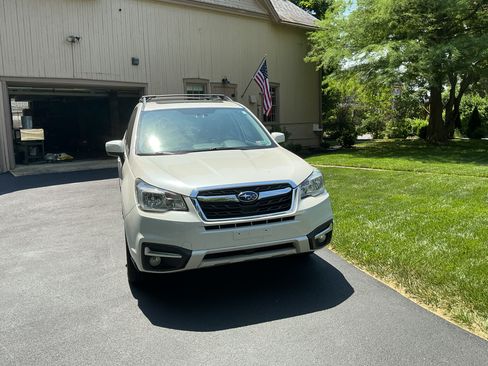 Used 2017 Subaru Forester 2.5i Limited w/ Protection Package #2 AWD/4WD image 4