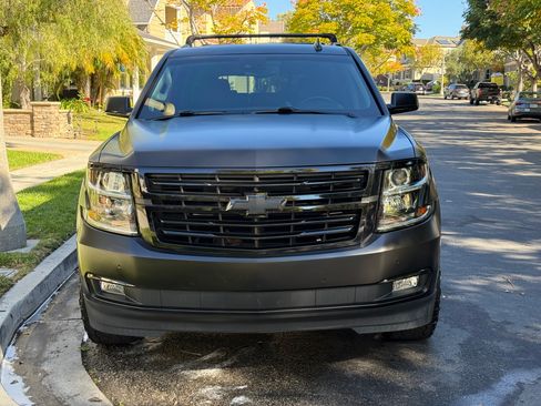 Used 2019 Chevrolet Tahoe LT image 2