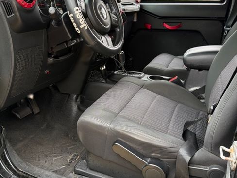 Used 2011 Jeep Wrangler Sport image 8