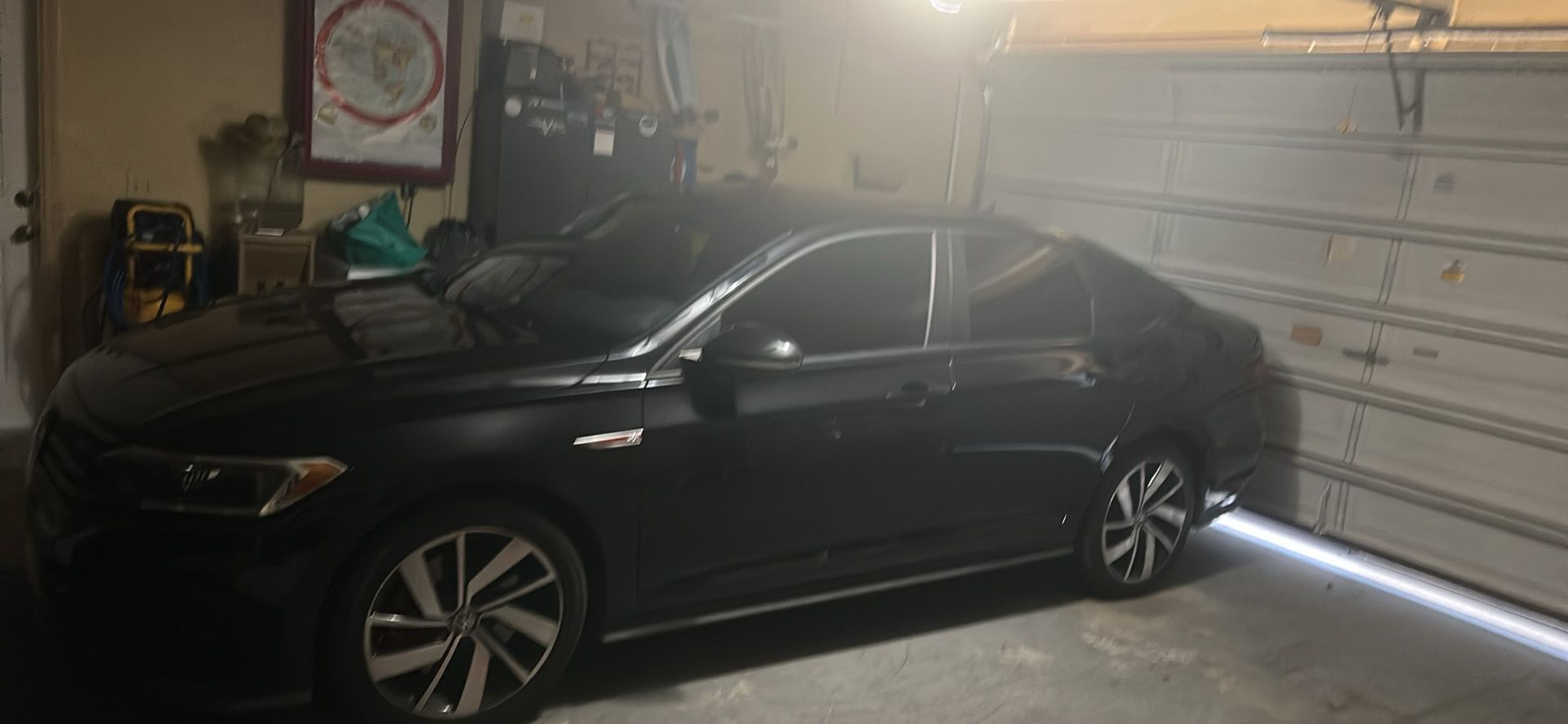 Used 2019 Volkswagen Jetta GLI FWD image 6