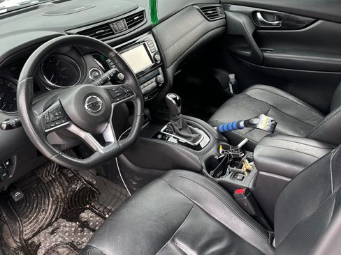 Used 2018 Nissan Rogue SL image 13