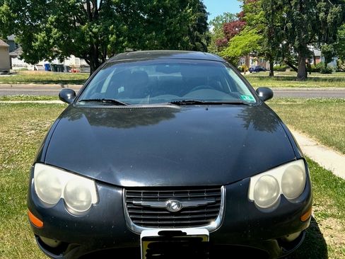 Used 2000 Chrysler 300M FWD image 1