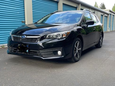 Used 2022 Subaru Impreza 2.0i Premium AWD/4WD image 1