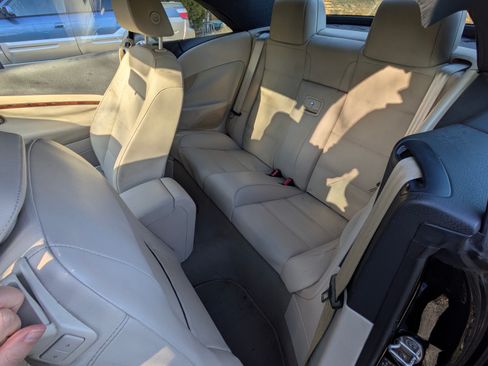 Used 2009 Volkswagen Eos Komfort image 6