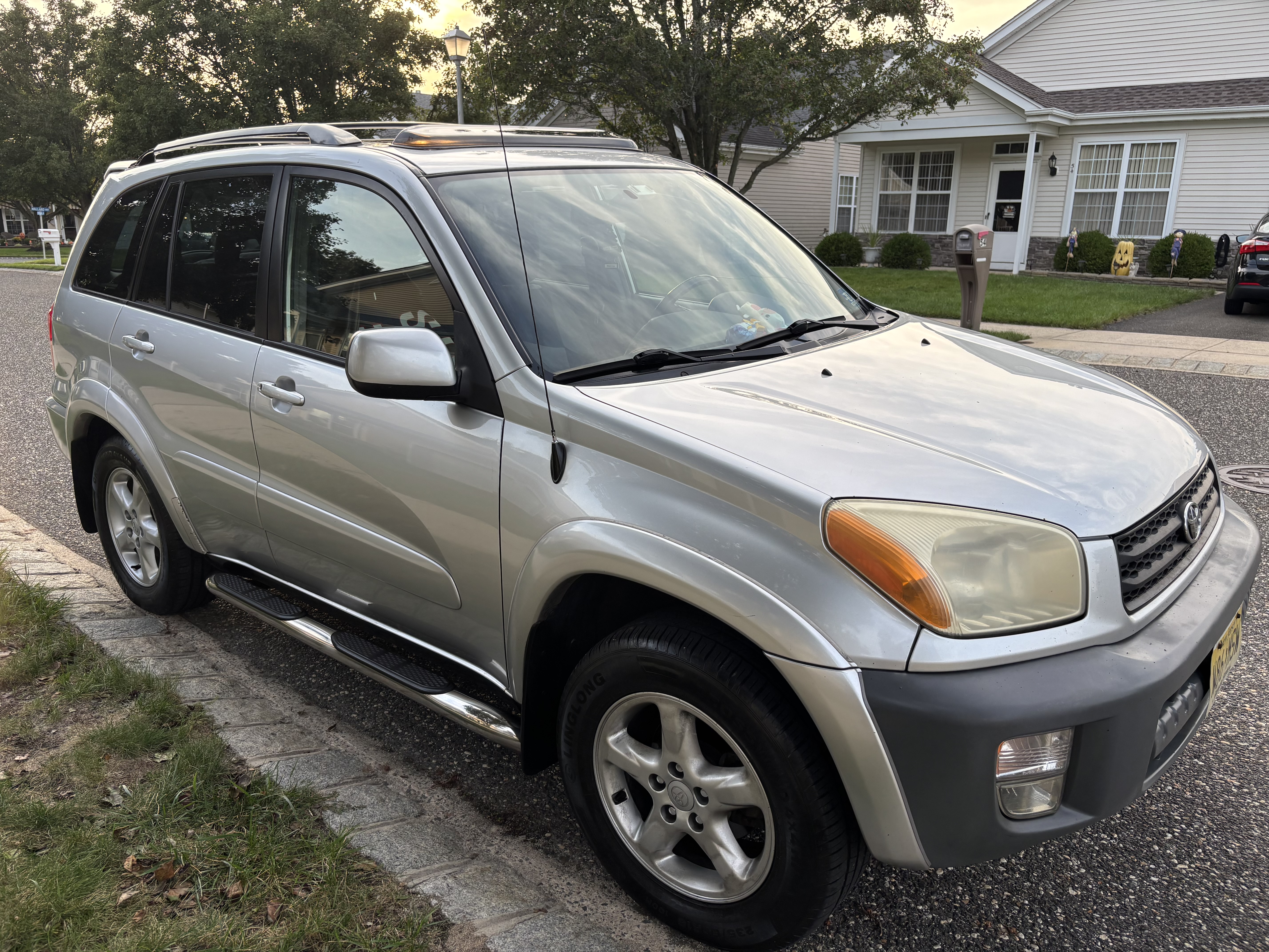 Used 2003 Toyota RAV4 4WD image 11