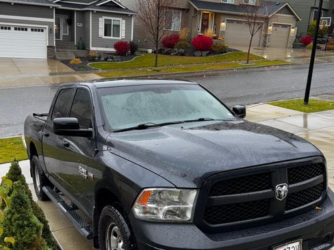 Used 2017 RAM 1500 Tradesman w/ Popular Equipment Group image 4