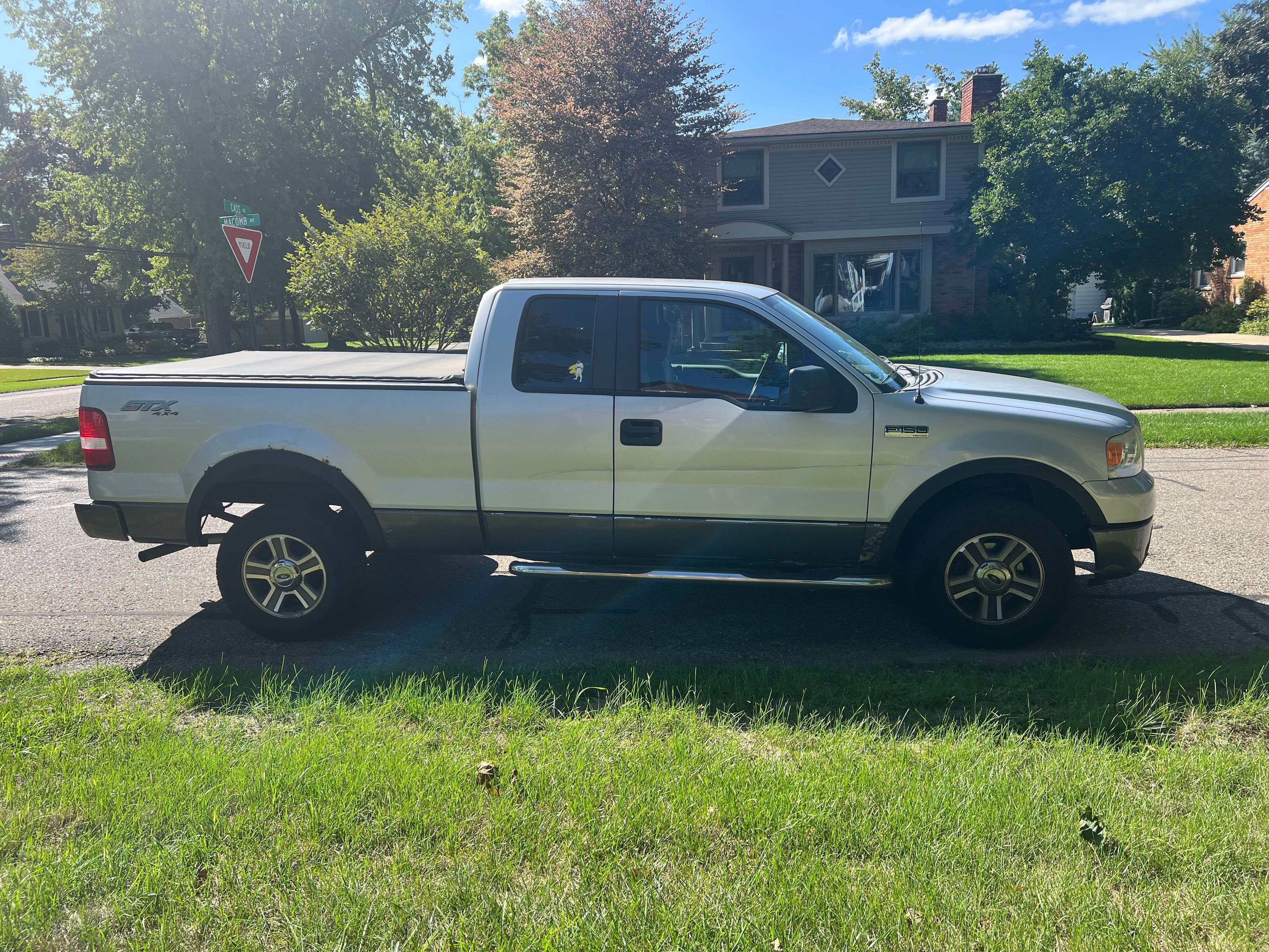 Used 2008 Ford F150 STX AWD/4WD image 2
