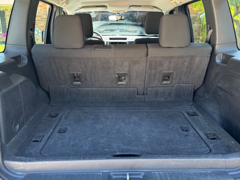 Used 2009 Jeep Liberty Sport AWD/4WD image 5