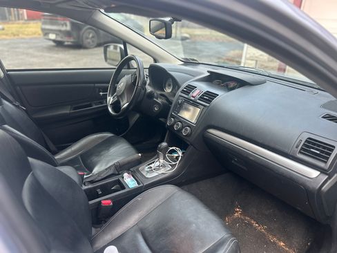 Used 2012 Subaru Impreza 2.0i Limited image 5