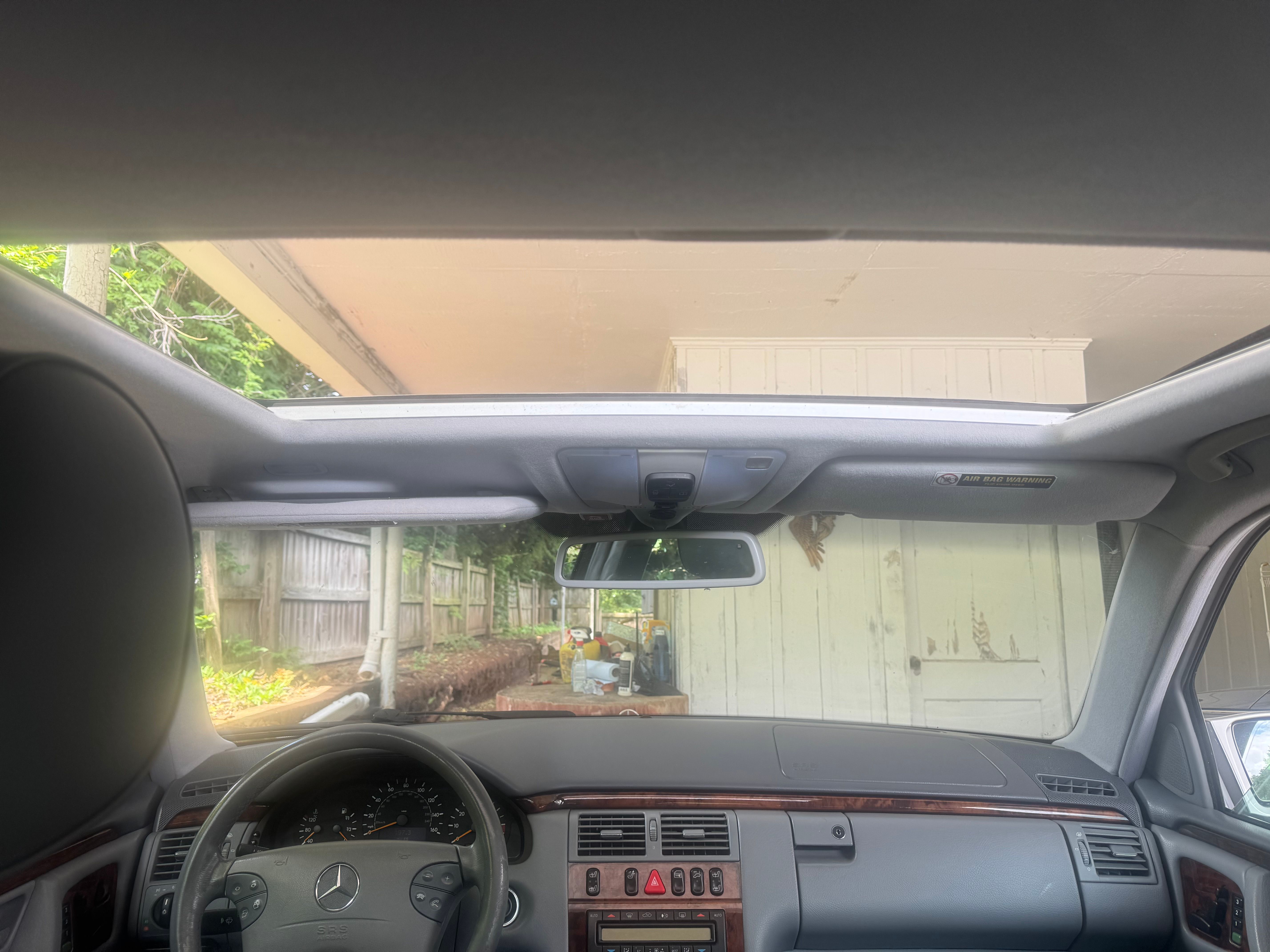 Used 2001 Mercedes-Benz E 320 Sedan image 14