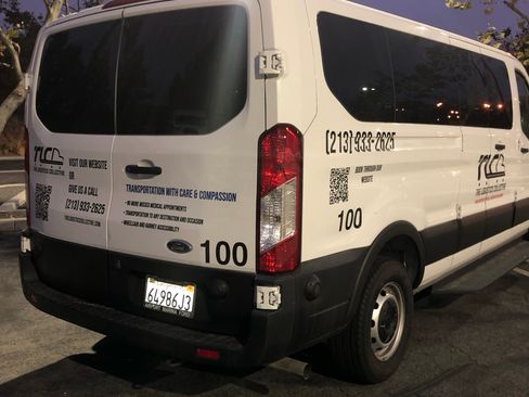 Used 2020 Ford Transit 250 Low Roof image 2