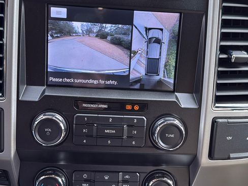 Used 2021 Ford F250 Lariat w/ Lariat Ultimate Package image 20