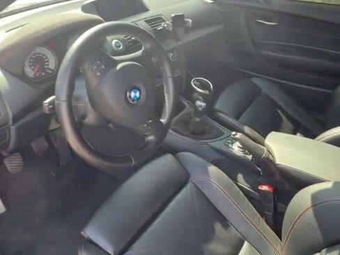 Used 2011 BMW 1 Series M RWD image 6