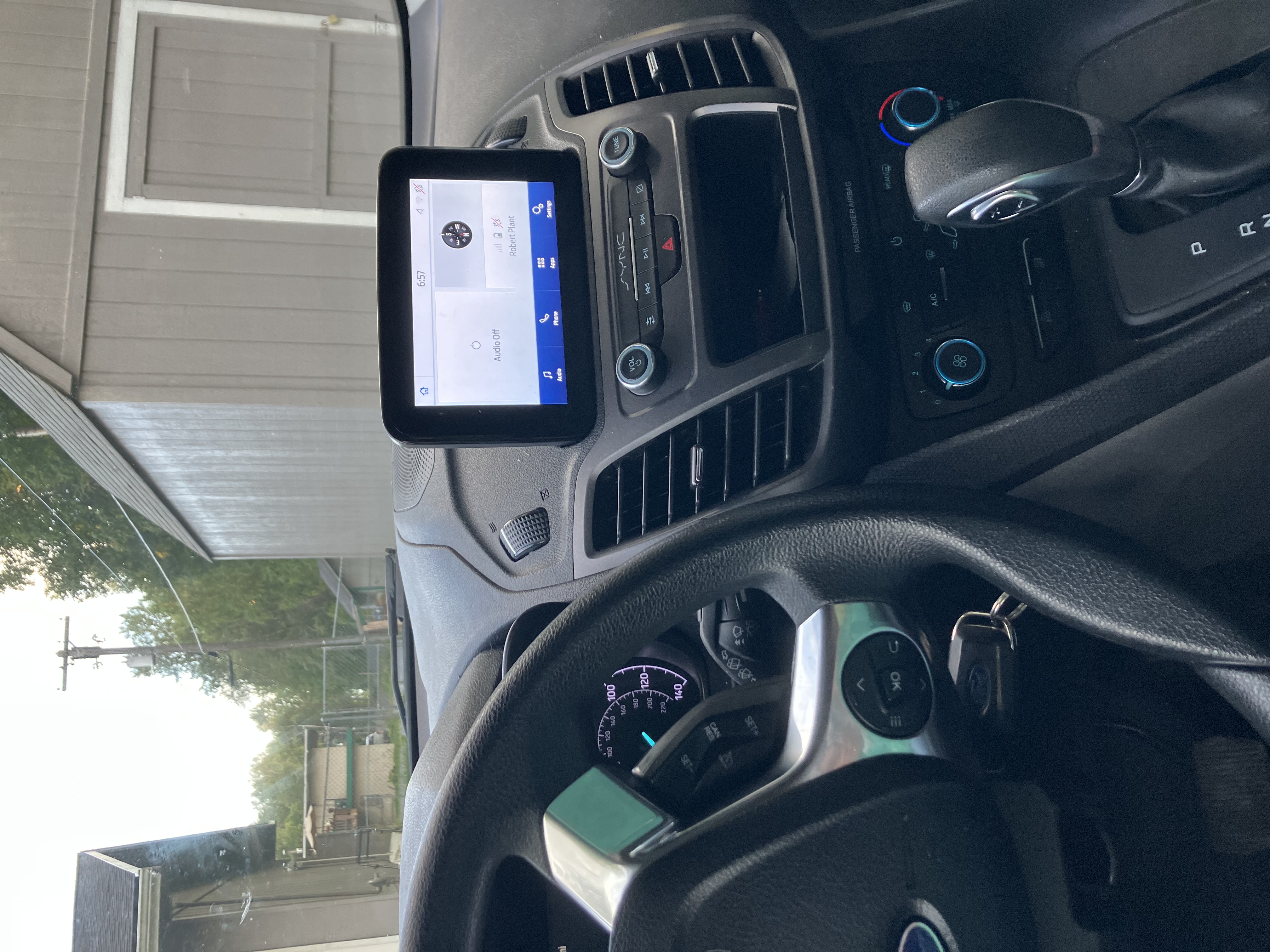 Used 2020 Ford Transit Connect XL FWD image 9