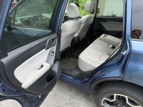Used 2014 Subaru Forester 2.5i Premium w/ Protection Package #1 AWD/4WD image 12