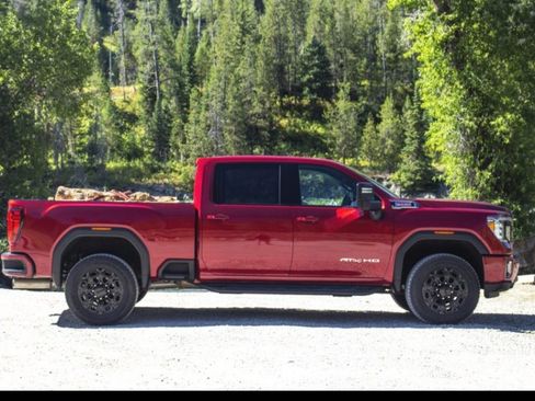 Used 2020 GMC Sierra 2500 AT4 w/ AT4 Premium Package image 11