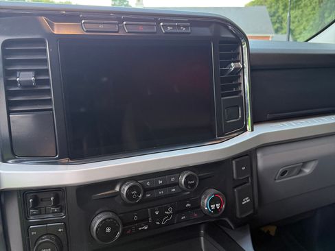 Used 2024 Ford F250 XLT w/ XLT Premium Package AWD/4WD image 13