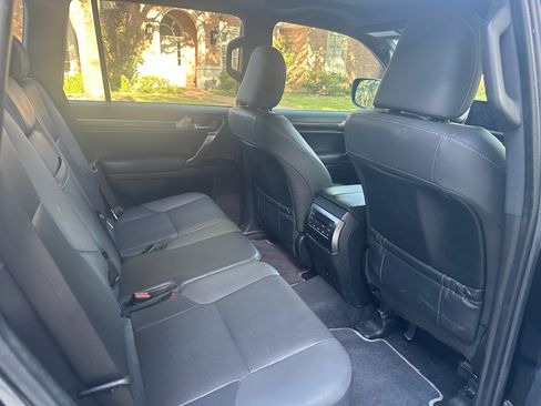 Used 2022 Lexus GX 460 AWD/4WD image 12