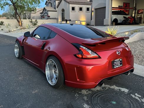 Used 2010 Nissan 370Z Touring image 15
