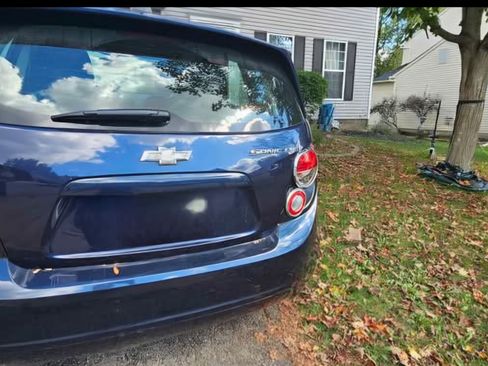 Used 2016 Chevrolet Sonic LT image 5