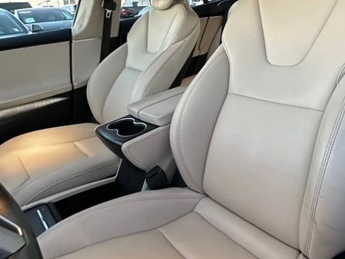 Used 2014 Tesla Model S P85D image 9