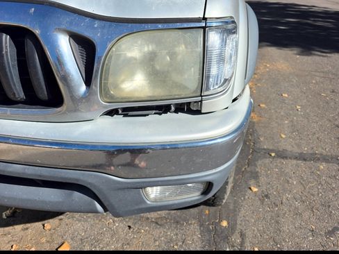 Used 2002 Toyota Tacoma PreRunner image 17