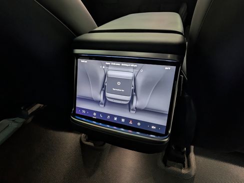 Used 2024 Tesla Model S Plaid AWD/4WD image 11