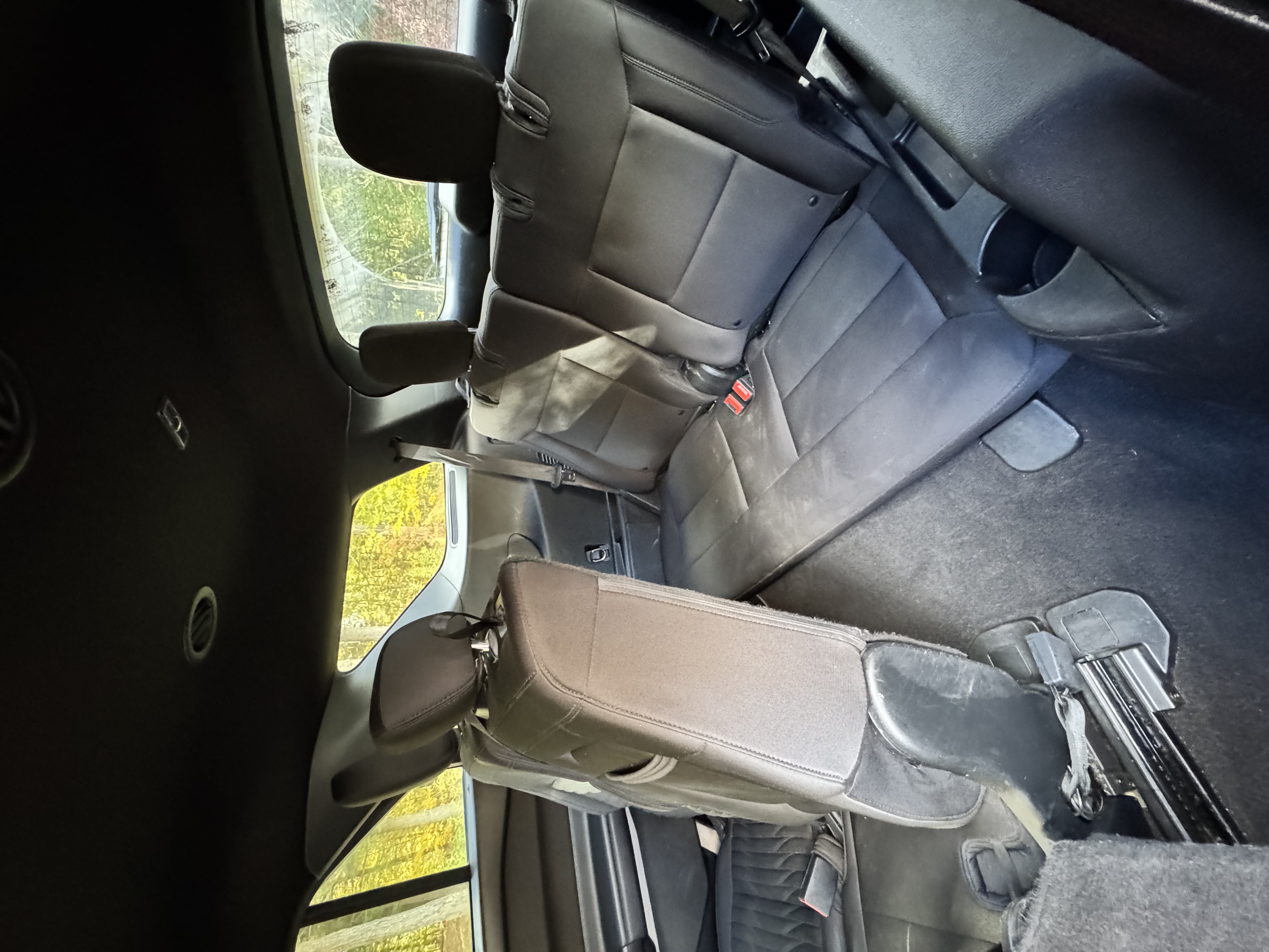 Used 2020 Ford Explorer XLT w/ Comfort Package AWD/4WD image 13
