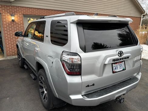 Used 2019 Toyota 4Runner SR5 image 6
