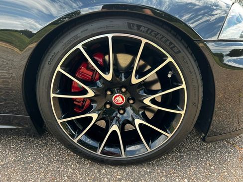 Used 2010 Jaguar XKR R RWD image 17