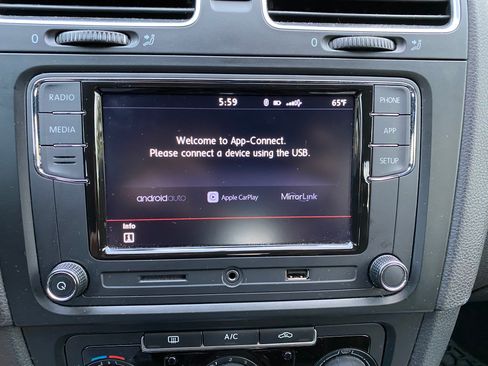 Used 2013 Volkswagen GTI Wolfsburg Edition image 16