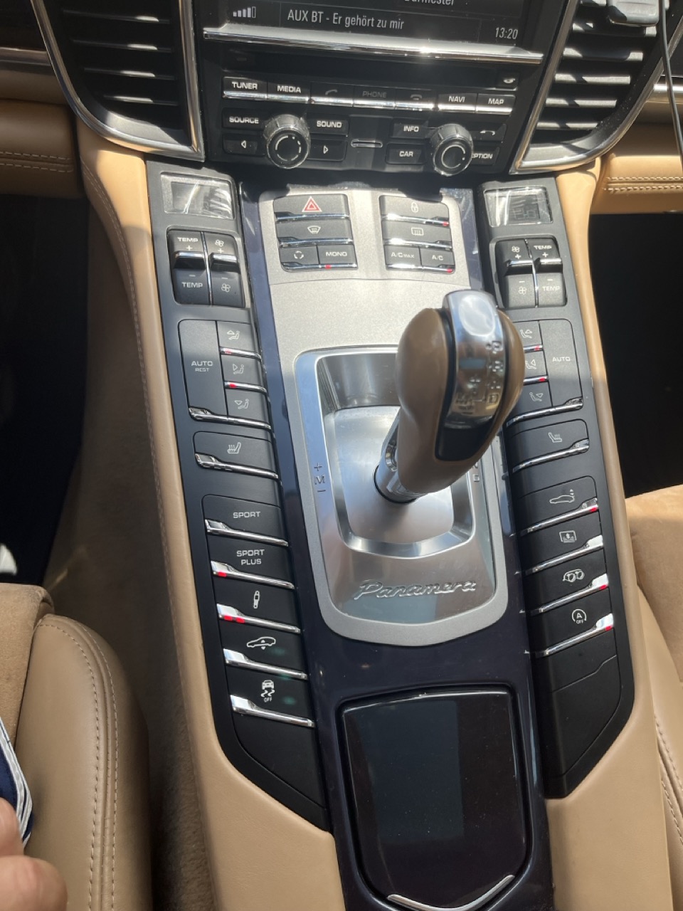 Used 2013 Porsche Panamera GTS AWD/4WD image 11