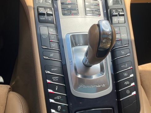 Used 2013 Porsche Panamera GTS AWD/4WD image 11