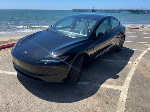 Used 2025 Tesla Model 3 Long Range image 1