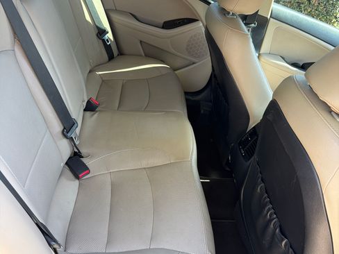 Used 2013 Kia Optima EX w/ Premium Pkg image 6