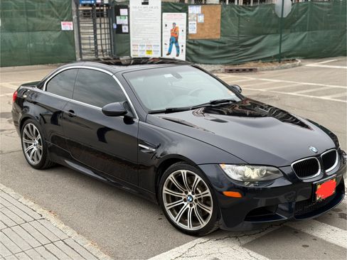 Used 2011 BMW M3 Convertible image 16