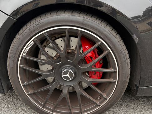 Used 2019 Mercedes-Benz C 63 AMG Coupe image 23