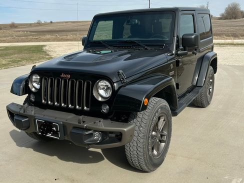 Used 2016 Jeep Wrangler Sahara image 1