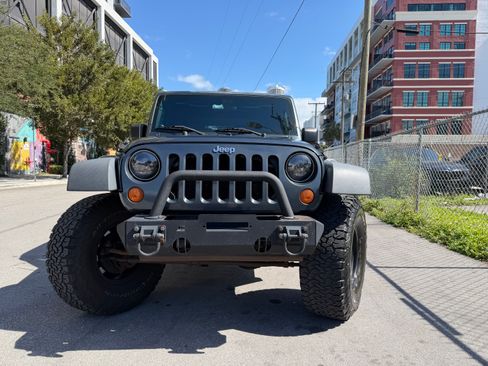 Used 2007 Jeep Wrangler X image 9