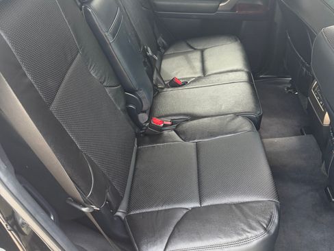 Used 2013 Lexus GX 460 AWD/4WD image 24
