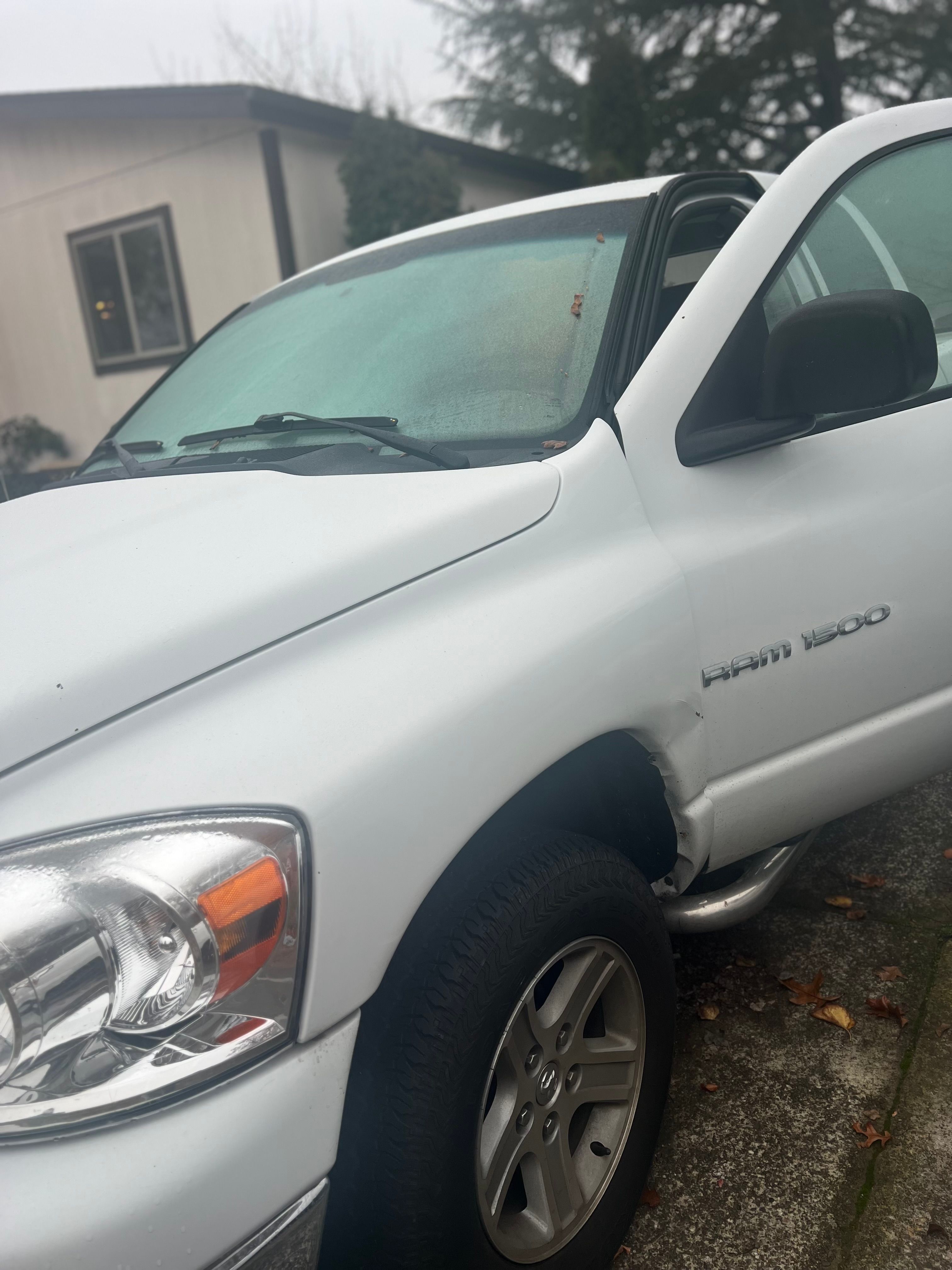 Used 2006 Dodge Ram 1500 Truck SLT RWD image 9