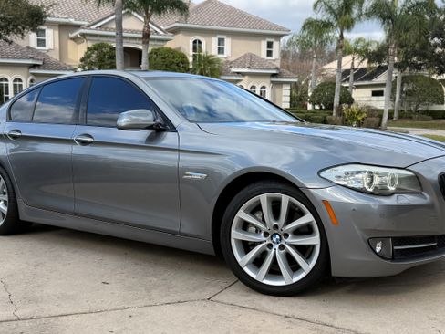 Used 2011 BMW 535i Sedan image 2