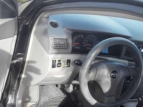 Used 2007 Toyota Corolla CE image 5