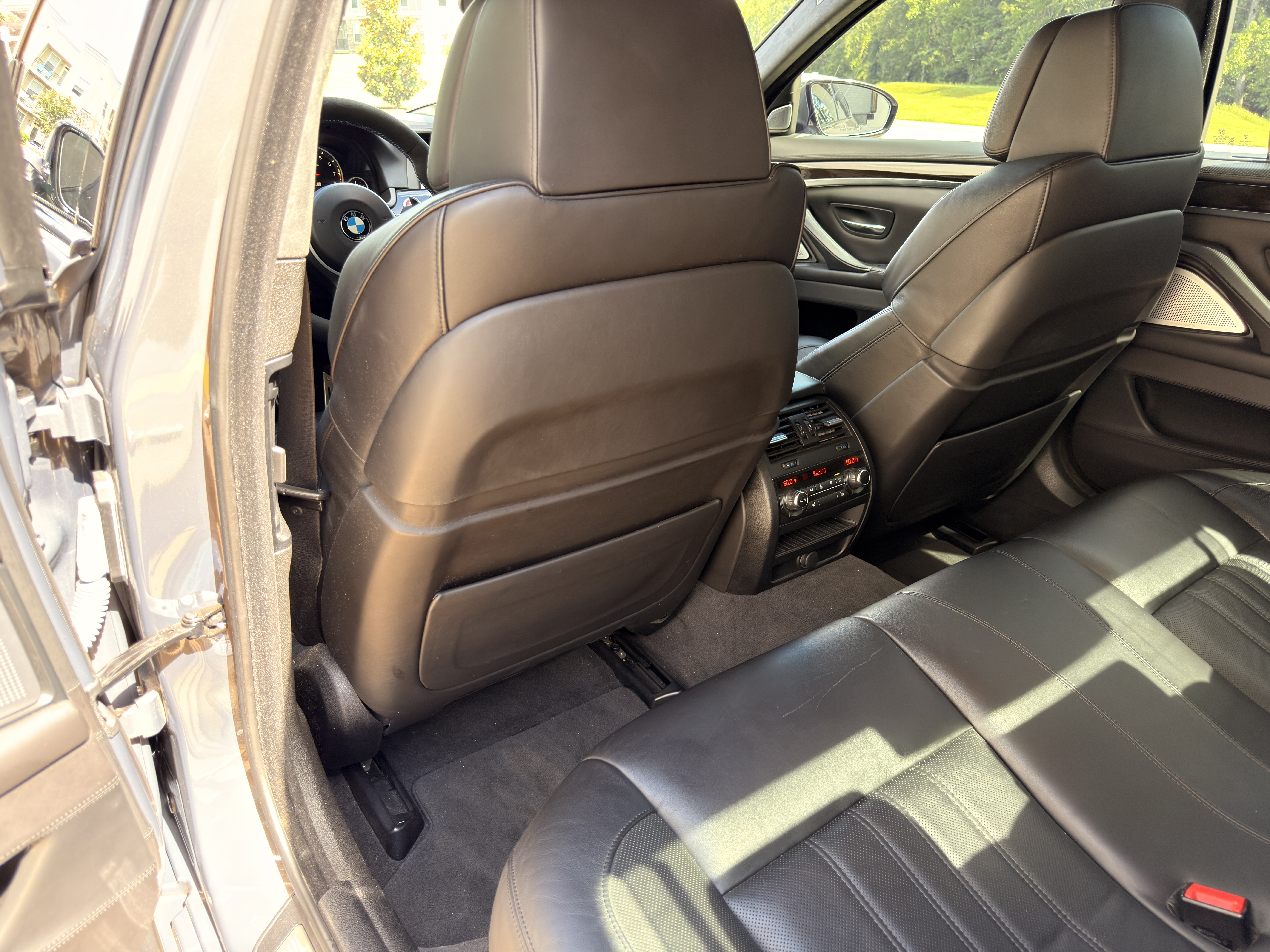 Used 2016 BMW M5 RWD image 28