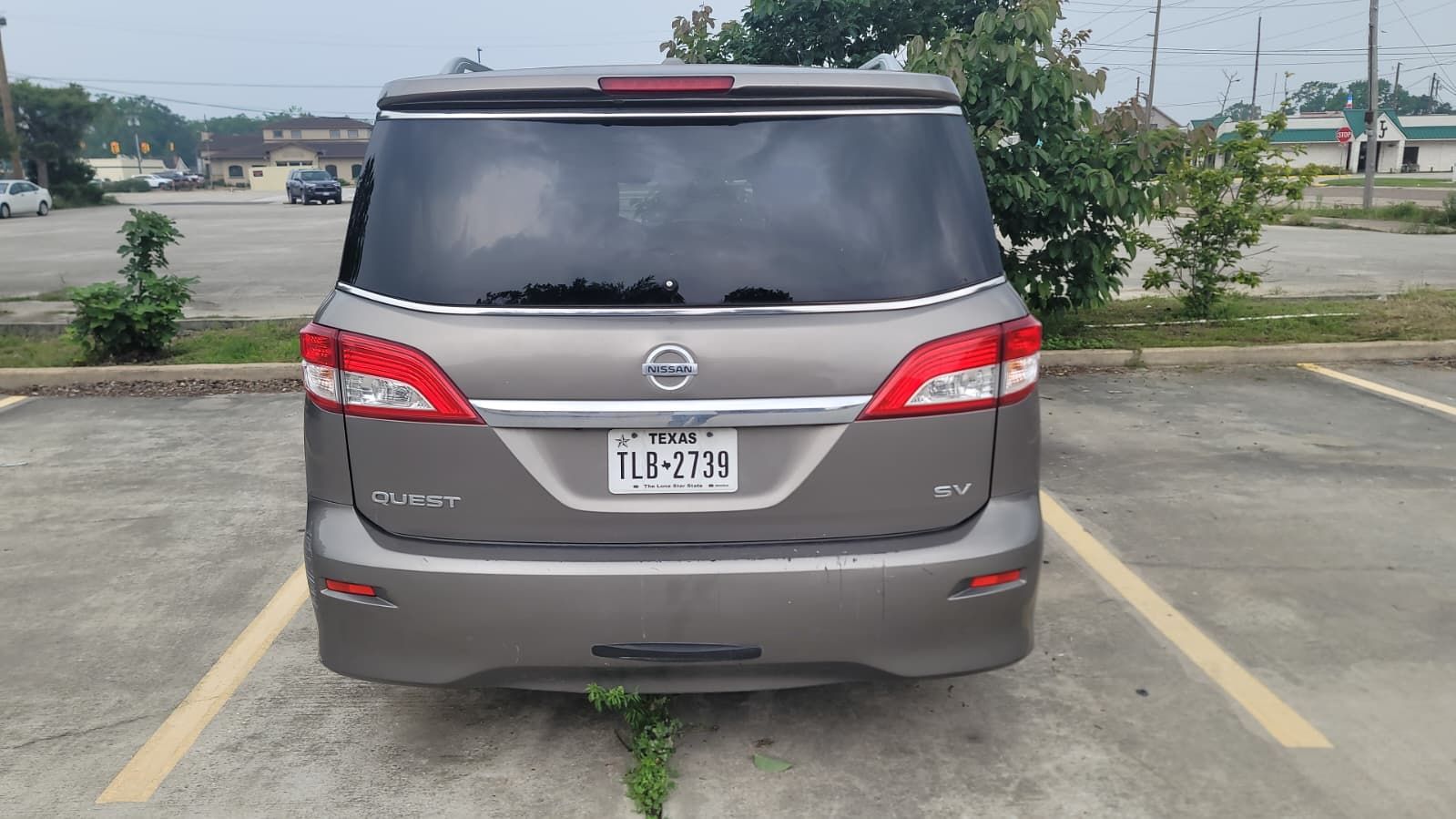 Used 2017 Nissan Quest SV FWD image 5