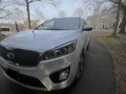 Used 2017 Kia Sorento SX