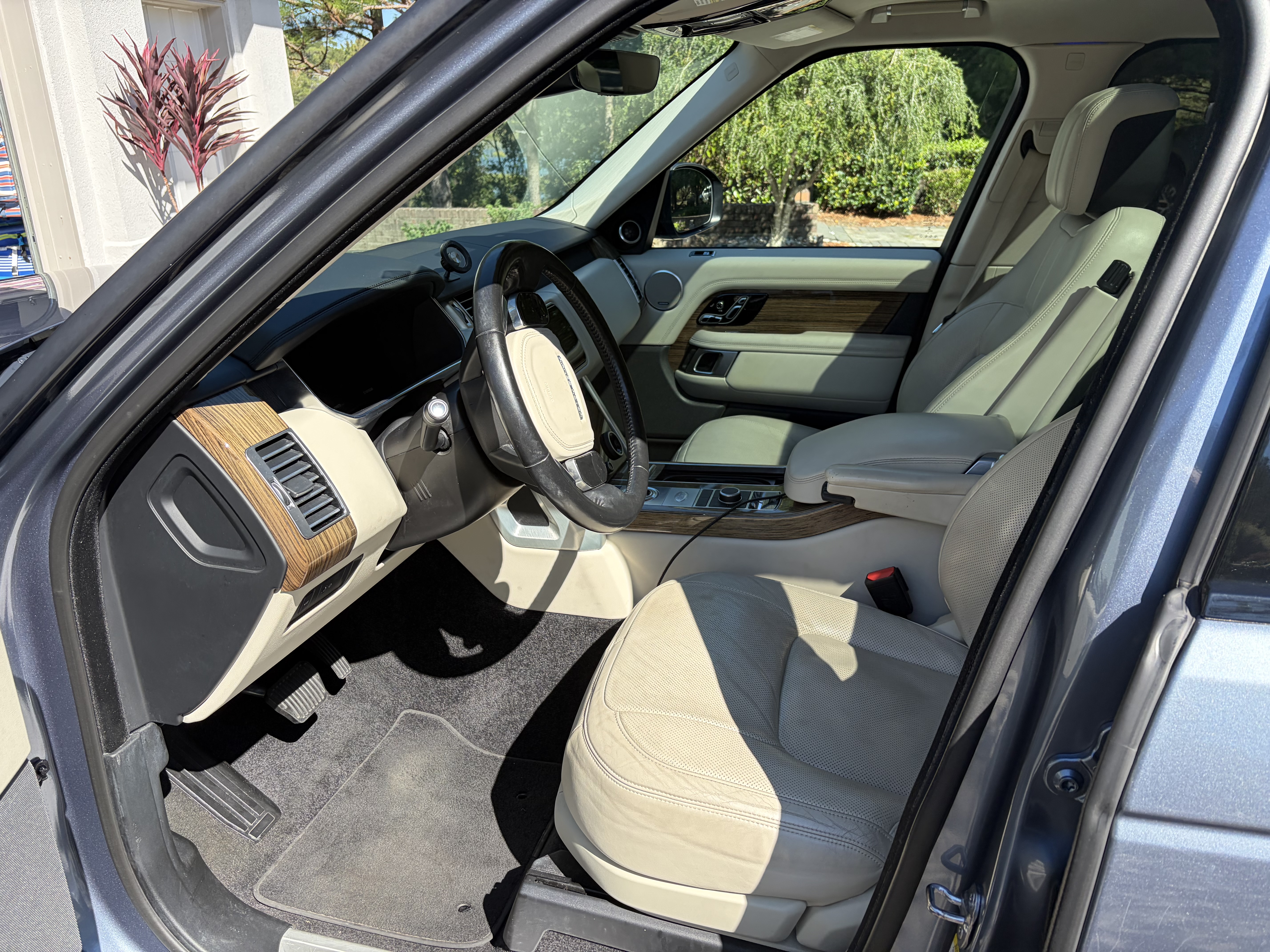 Used 2019 Land Rover Range Rover HSE AWD/4WD image 10